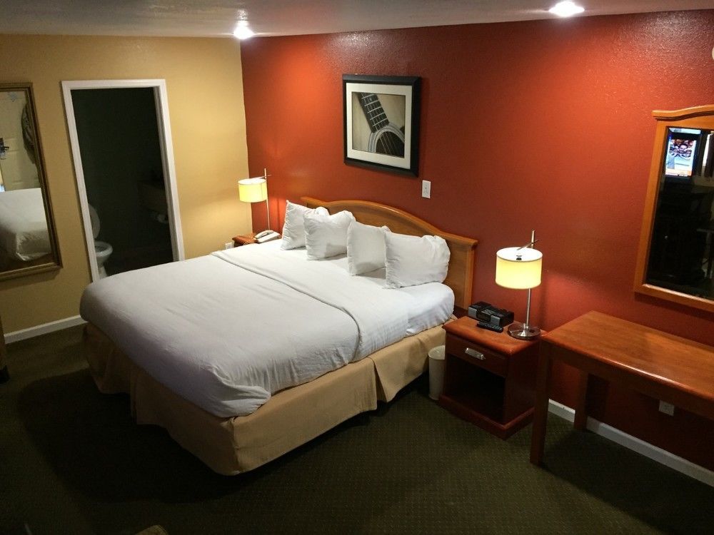 Vista Inn & Suites Beale Street Мемфис Экстерьер фото