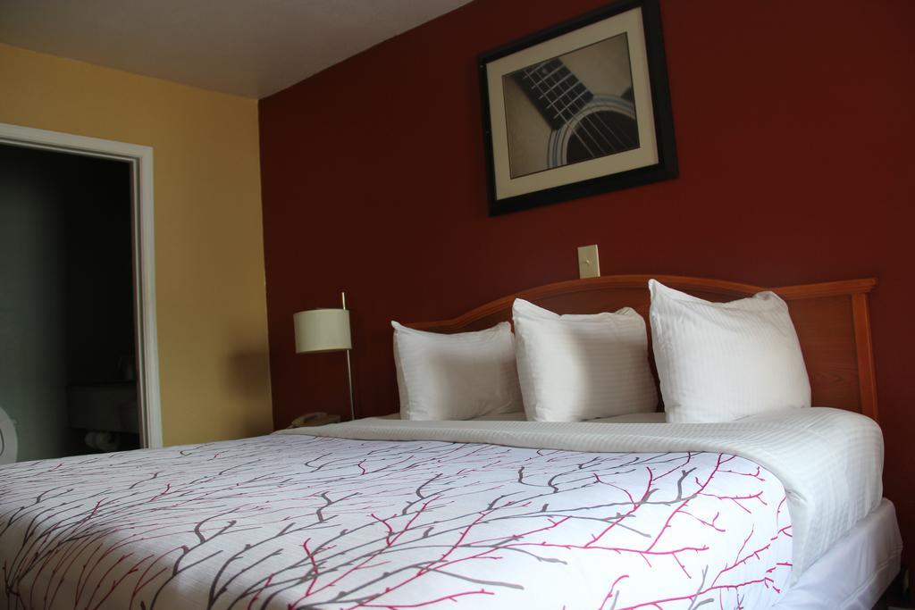 Vista Inn & Suites Beale Street Мемфис Экстерьер фото