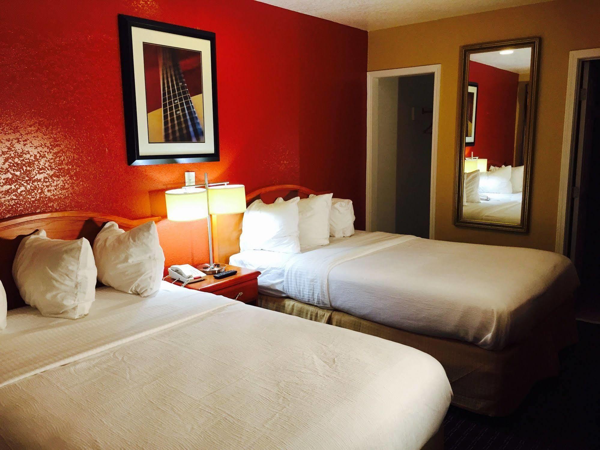 Vista Inn & Suites Beale Street Мемфис Экстерьер фото