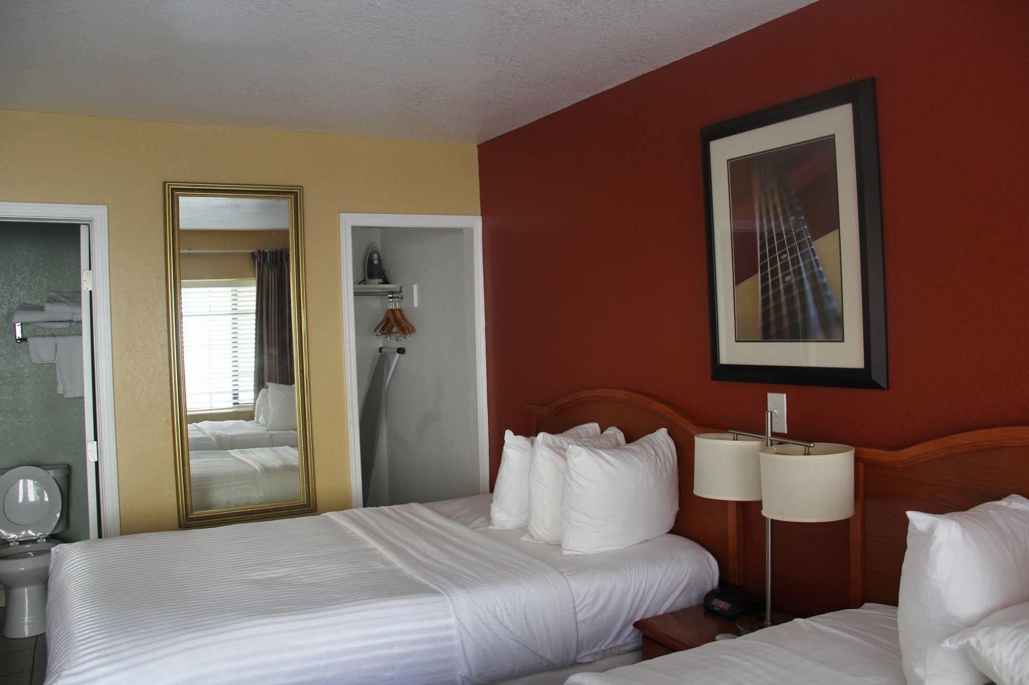 Vista Inn & Suites Beale Street Мемфис Экстерьер фото